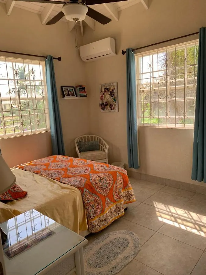 كرايست تشيرش Raivens Nest Bed And Breakfast فندق مبيت وإفطار كرايست تشيرش