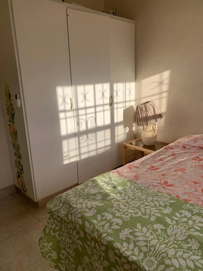 كرايست تشيرش Raivens Nest Bed And Breakfast